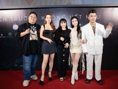 Các thành viên nhóm nhạc HAT đến chúc mừng Lương Bích Hữu ra mắt phim mới