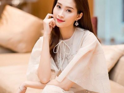 Hoa hậu Việt thành dâu nhà siêu giàu, sống yên bình, chẳng ganh đua hào quang