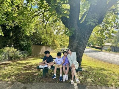 Ốc Thanh Vân một mình chăm 3 con ở Úc, công khai ngưỡng mộ Hồ Ngọc Hà ở 1 điểm dù bằng tuổi