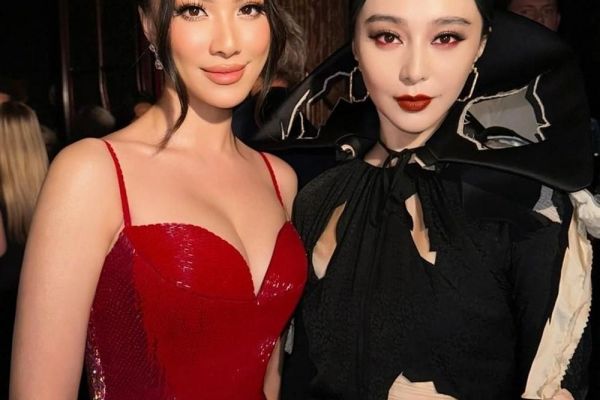 Á hậu Kim Duyên 'đọ sắc' diễn viên Phạm Băng Băng tại Tuần lễ thời trang Paris