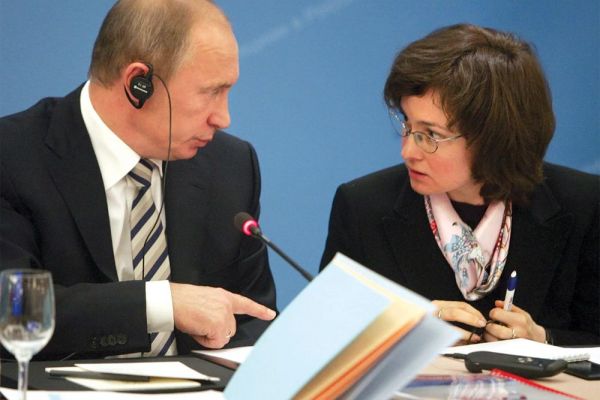 'Bà đầm thép' giúp kinh tế Nga đứng vững trước trừng phạt