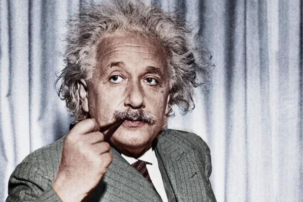 Bức thư về bom nguyên tử Albert Einstein gửi Franklin D. Roosevelt có thể bán được 4 triệu USD