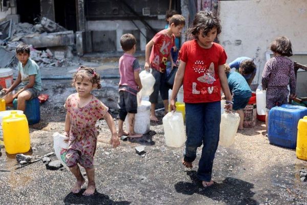 Trẻ em Gaza đang chết dần trong vòng tay cha mẹ khi nạn đói lan rộng