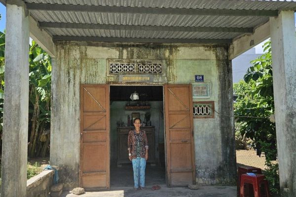 VietnamFinance Foundation xây nhà tình thương cho người già neo đơn ở Quảng Nam