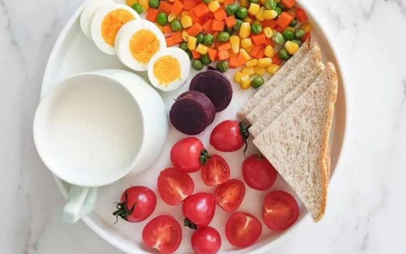 7 công thức bữa sáng giảm cân đẹp dáng cho chị em