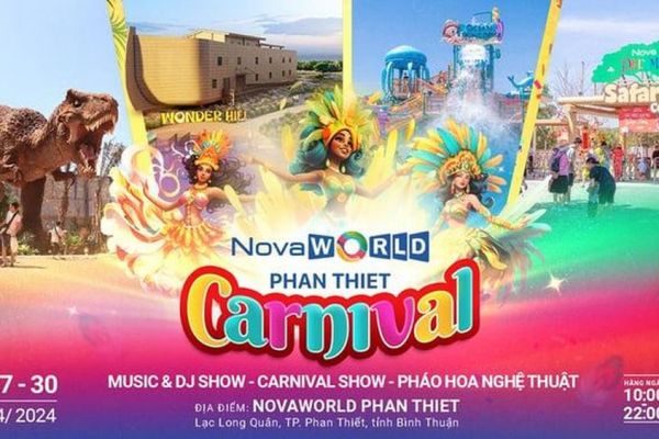 Âm nhạc sôi động, pháo hoa rực sáng tại NovaWorld Phan Thiet dịp 30/4
