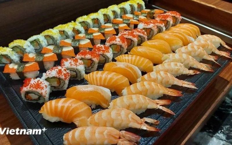 Giới thiệu nét văn hóa đặc sắc của món sushi Nhật Bản tới người dân Việt Nam