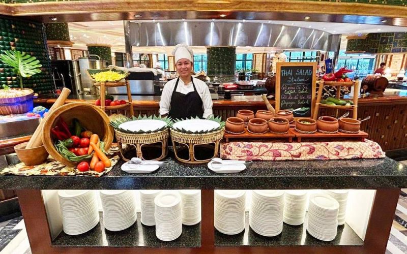 Khám phá ẩm thực 'xứ sở chùa vàng' với 'Aroy Thái Buffet' tại Khách sạn Windsor Plaza