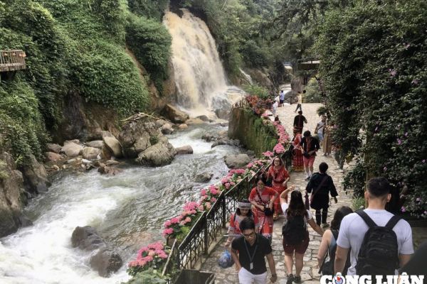Lào Cai: Nhiều hoạt động hấp dẫn 'Lễ hội mùa hè - Sa Pa xứ sở của tình yêu 2024'
