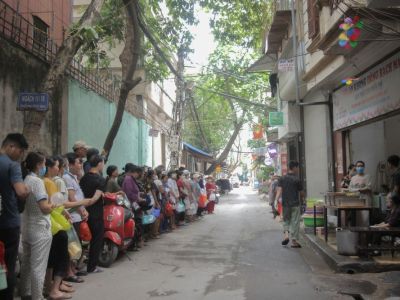 Nhà ăn không đồng Bạch Mai ấm áp tình người ở Hà Nội