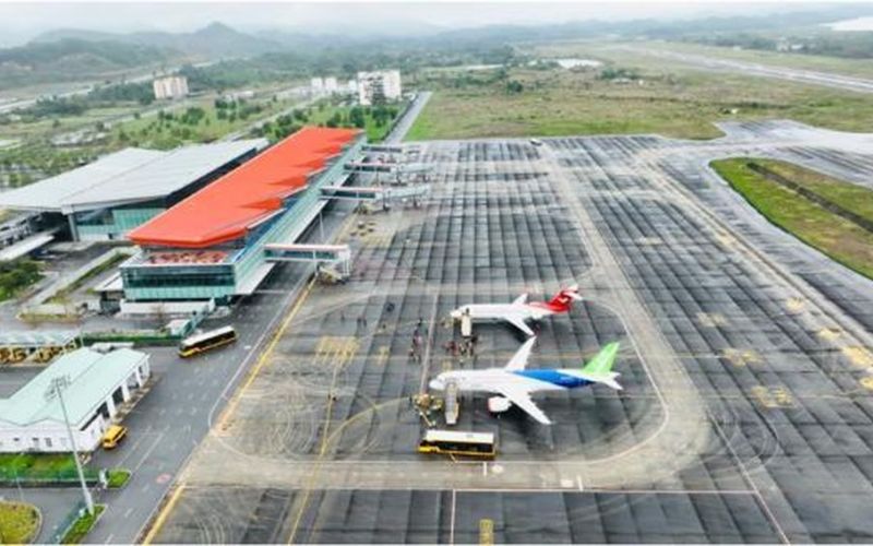 Quảng Ninh xây dựng nghị quyết thu hút du khách qua Cảng hàng không Quốc tế Vân Đồn