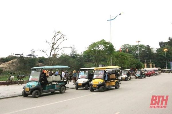 Thành phố Sầm Sơn quản lý hoạt động dịch vụ xe 4 bánh chạy bằng năng lượng điện