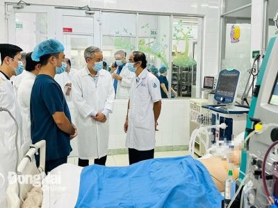 Thủ tướng Chính phủ yêu cầu tỉnh Đồng Nai tập trung cứu chữa các bệnh nhân bị ngộ độc thực phẩm