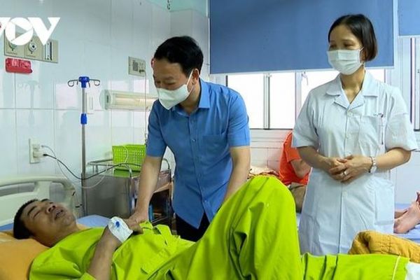 Tin mới nhất về sức khỏe 3 nạn nhân vụ tai nạn lao động tại Công ty Xi măng và Khoáng sản Yên Bái