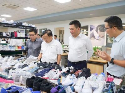 Việt Nam cần 1 trung tâm giao dịch nguyên phụ liệu thời trang