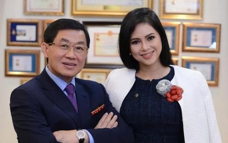 Vợ chồng ông Johnathan Hạnh Nguyễn ứng cử vào HĐQT Sasco